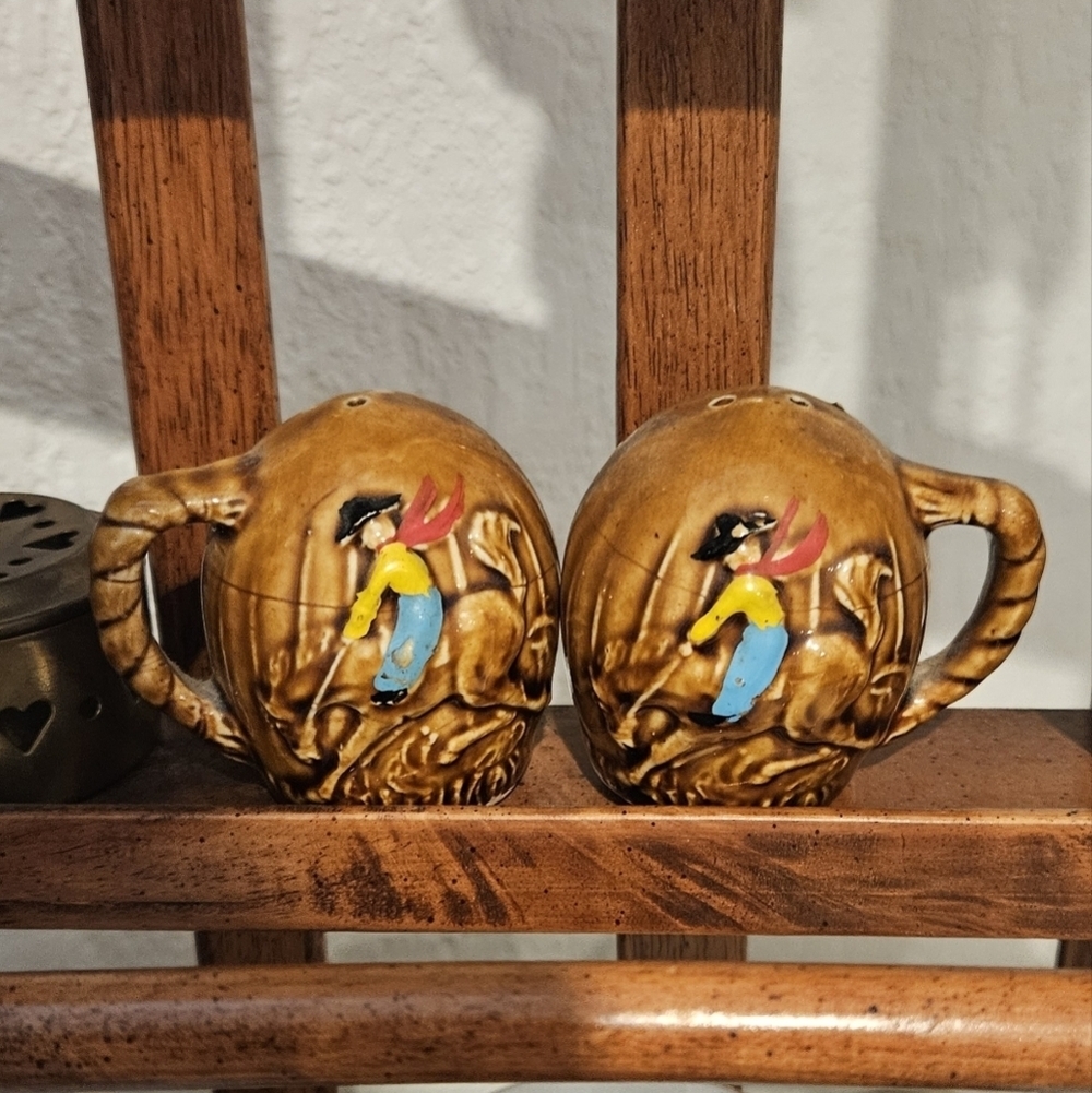 Cowboy Colorado Salt & Pepper Shaker Vintage